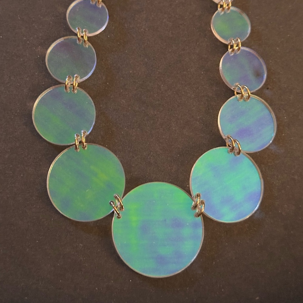 ISLYNYC Clear Iridescent Acrylic necklace